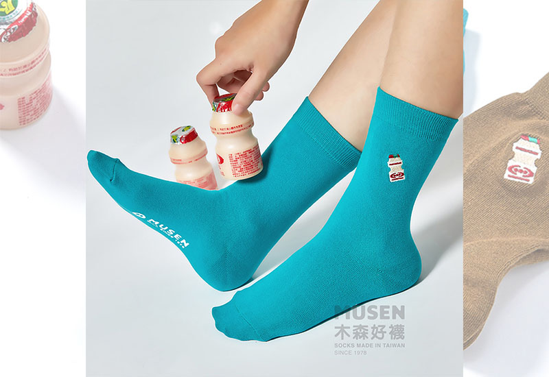 台灣印象刺繡襪-多多(多色)